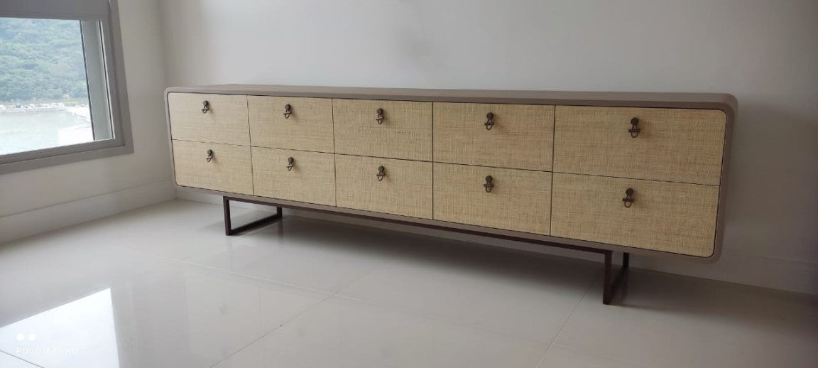 Aparador Com Cantos Curvos Em Laca Fosca MDF Palha