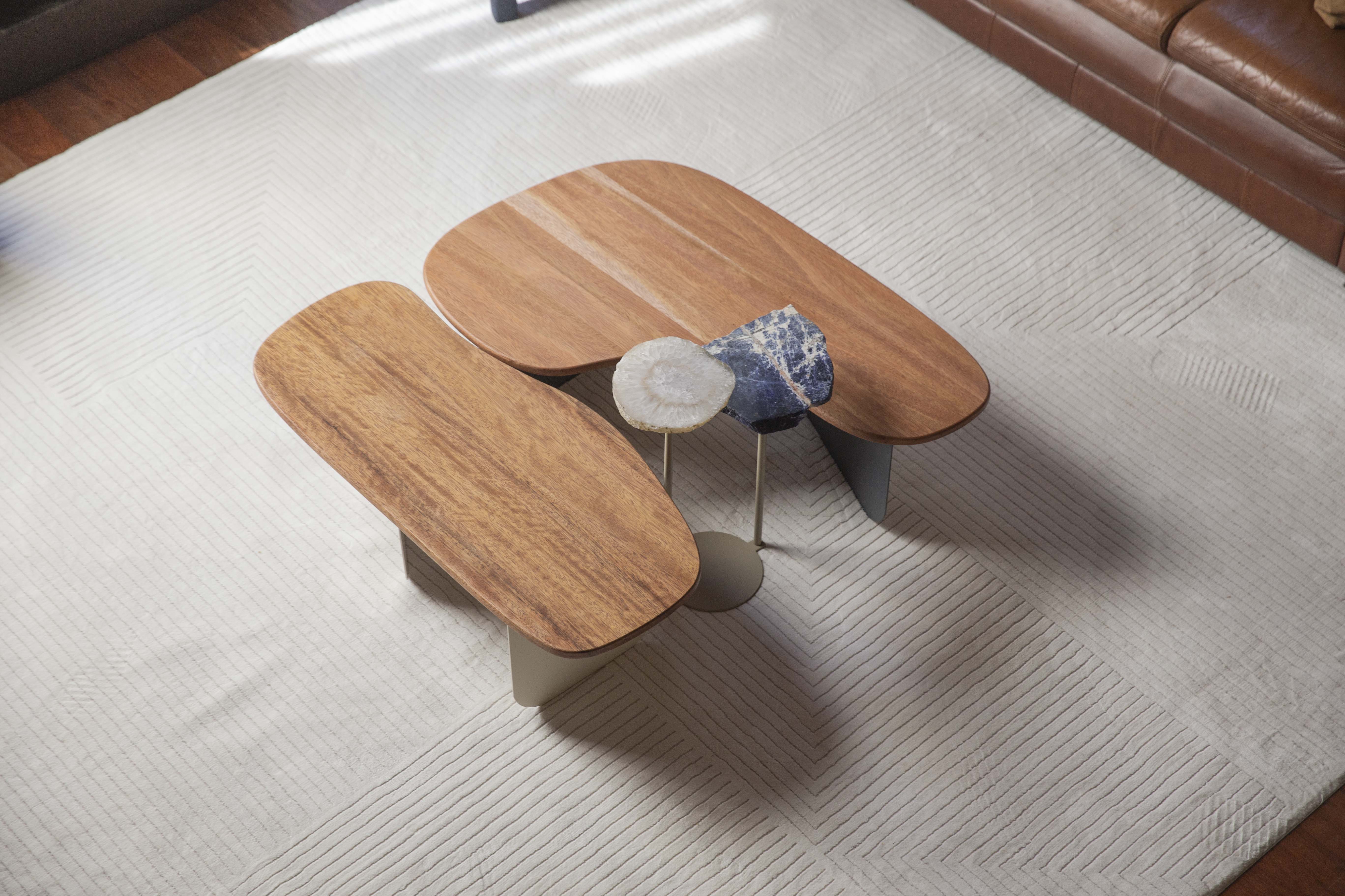 Mesa Stone GG Aço Carbono Com Pintura Eletrostática Acabamento Cedro-Arana