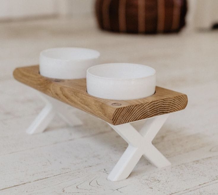 Comedor Pet Madeira E Branco Com 2 Potes